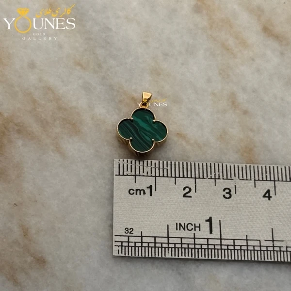 آویز ونکلیف زمردی سایز کوچک